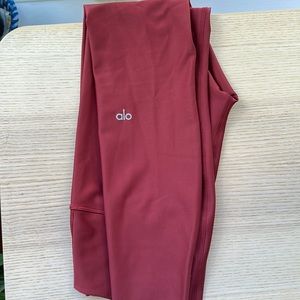 Alo 7/8 high waisted airlift leggings size: S